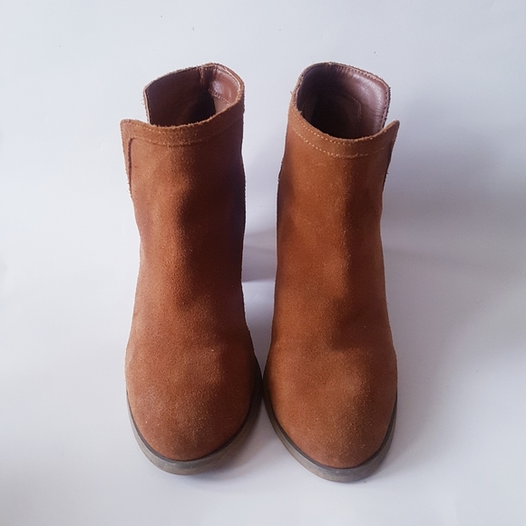 URBAN OUTFITTERS Brown Suede Ankle Boots - Picture 3 of 11